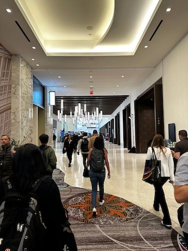 Image in a image block