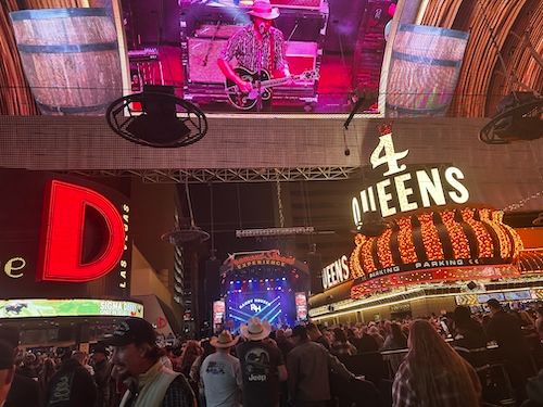 Image in a image block