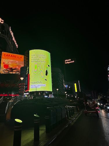 Image in a image block