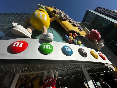 Image in a image block