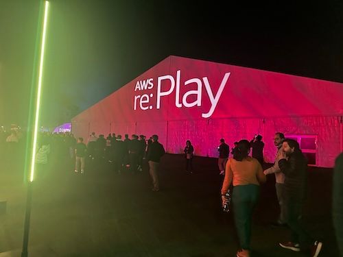 Image in a image block